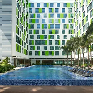 & Saigon Airport By Ihg Hotel